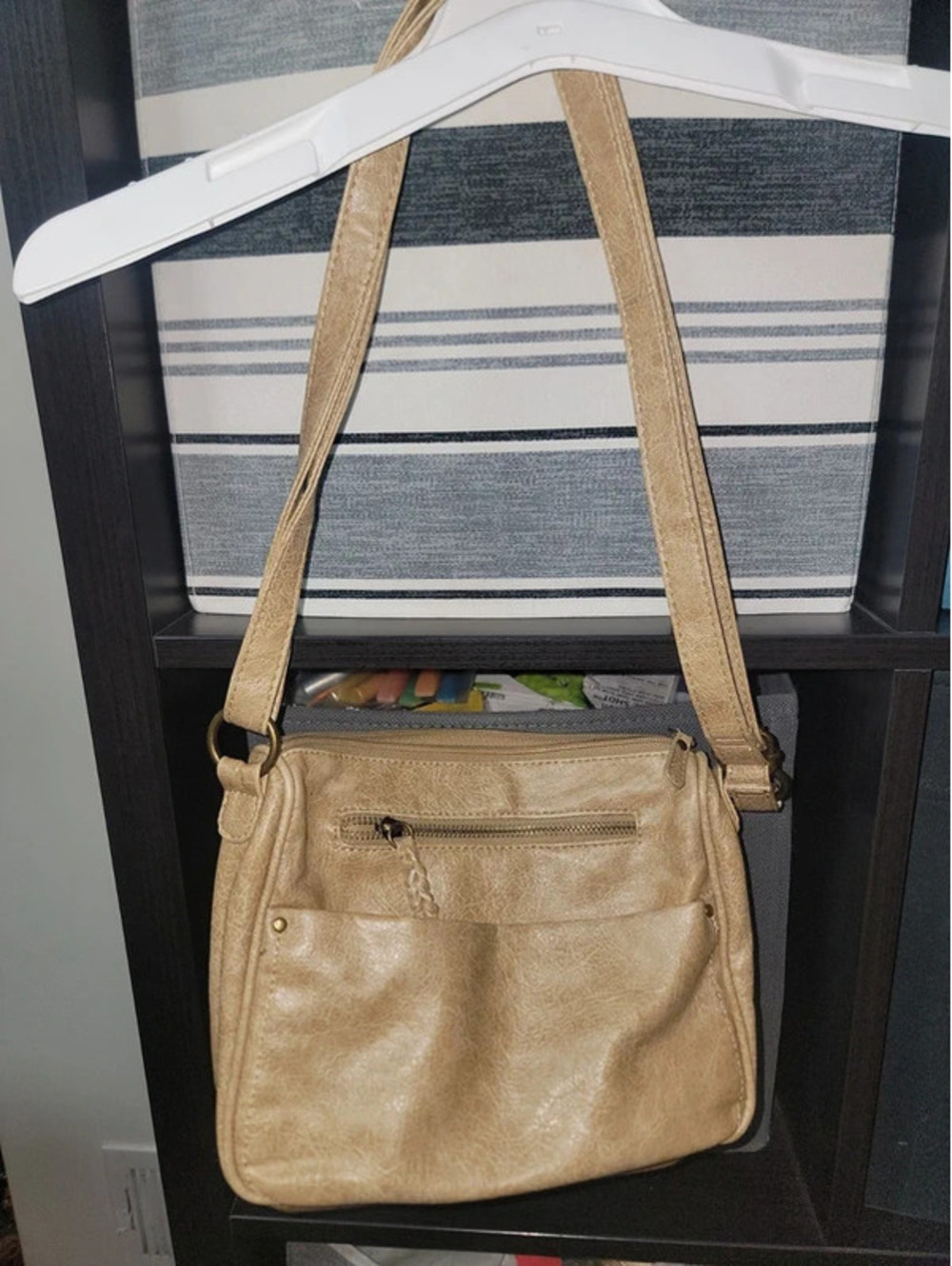 Bueno womens purse